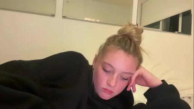 Image 6 of lexaarose05 Stream on Chaturbate on 28 days ago
