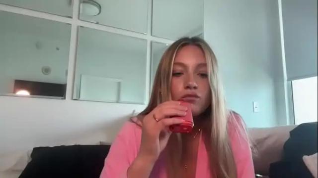 Image 6 of lexaarose05 Stream on Chaturbate on 8 days ago