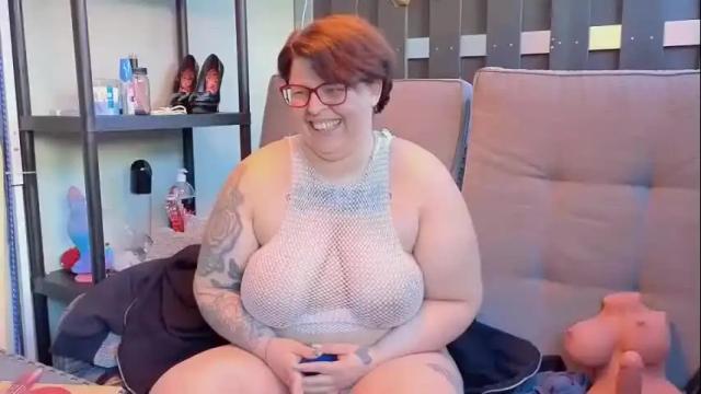 Image 3 of lexi2810 Stream on Chaturbate on 1 month ago