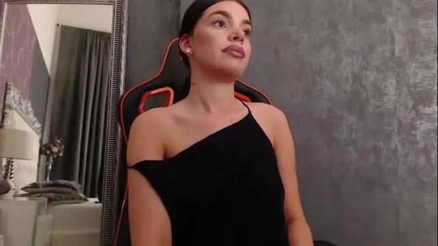 Image 8 of lexi__vicious Stream on Chaturbate on 12 days ago