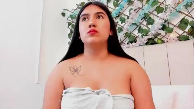 Image 2 of lexi_bloom Stream on Chaturbate on 1 month ago
