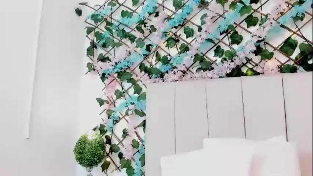 Image 10 of lexi_bloom Stream on Chaturbate on 17 days ago