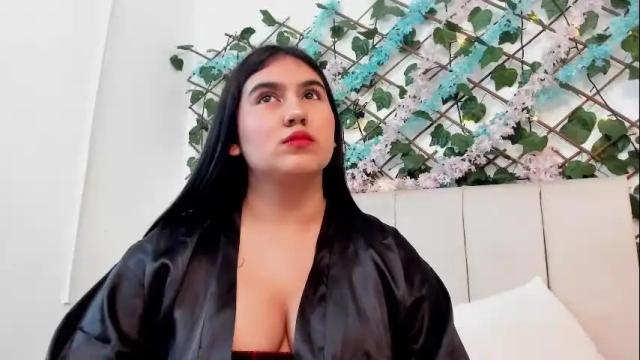 Image 6 of lexi_bloom Stream on Chaturbate on 6 days ago