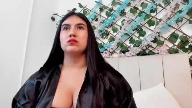 Image 7 of lexi_bloom Stream on Chaturbate on 6 days ago