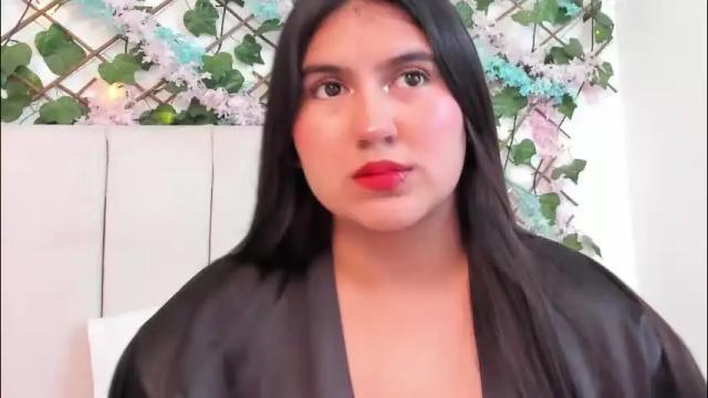 Image 12 of lexi_bloom Stream on Chaturbate on 13 days ago