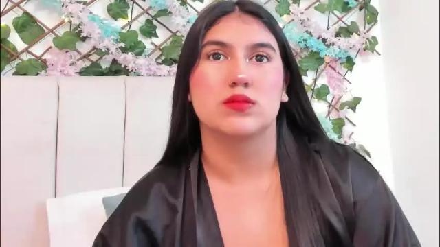 Image 2 of lexi_bloom Stream on Chaturbate on 13 days ago