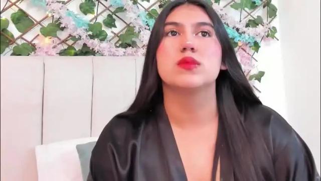 Image 3 of lexi_bloom Stream on Chaturbate on 13 days ago