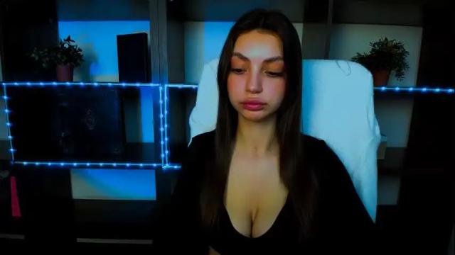 Image 4 of lexi_jos Stream on Chaturbate on 2 months ago