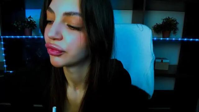 Image 6 of lexi_jos Stream on Chaturbate on 2 months ago