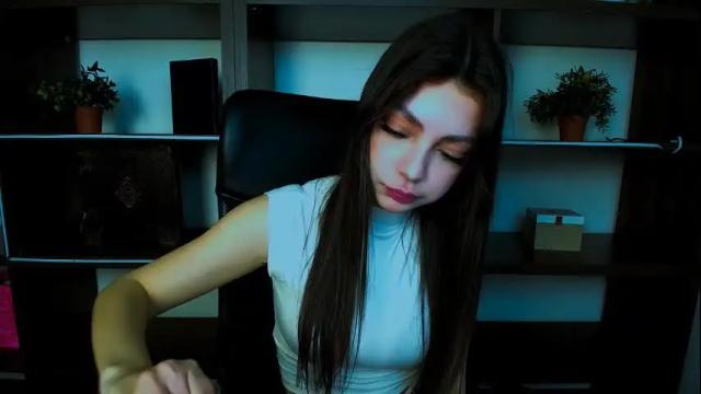 Image 3 of lexi_jos Stream on Chaturbate on 2 months ago