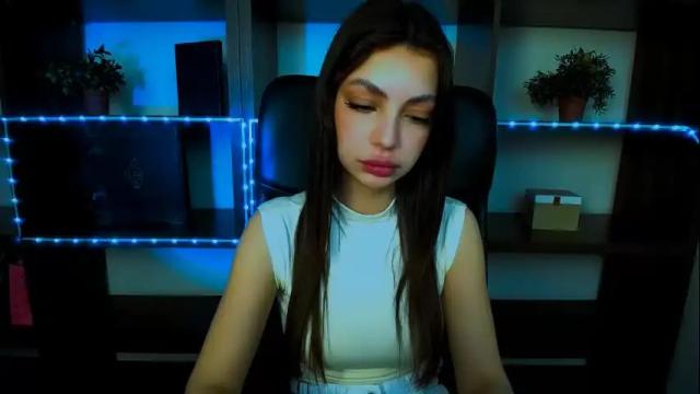 Image 3 of lexi_jos Stream on Chaturbate on 1 month ago
