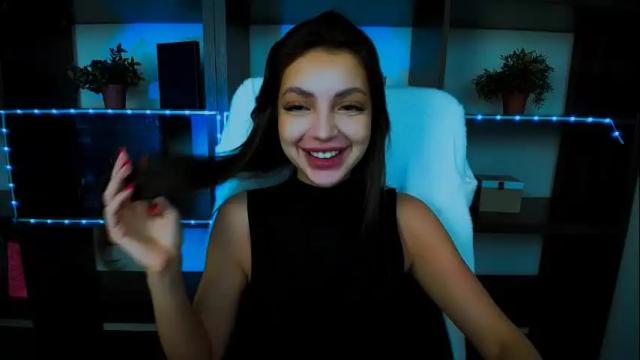 Image 3 of lexi_jos Stream on Chaturbate on 1 month ago