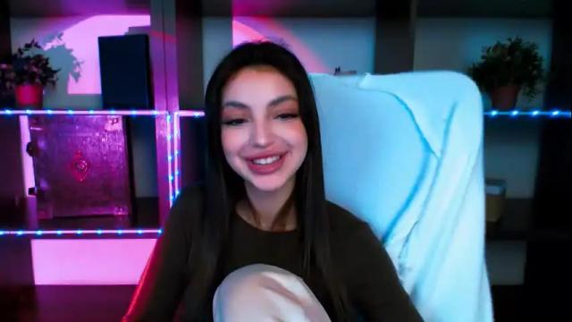 Image 12 of lexi_jos Stream on Chaturbate on 1 month ago