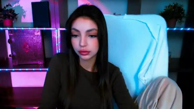 Image 4 of lexi_jos Stream on Chaturbate on 1 month ago