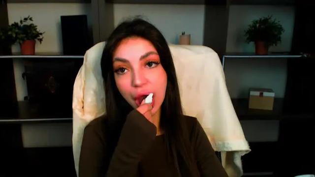 Image 10 of lexi_jos Stream on Chaturbate on 18 days ago