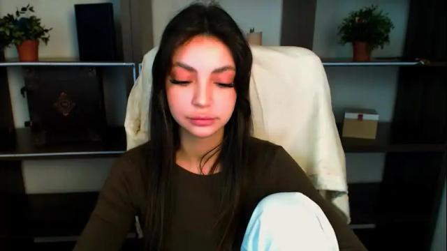Image 4 of lexi_jos Stream on Chaturbate on 18 days ago