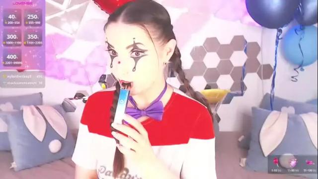Image 10 of lexi_kiss Stream on Chaturbate on 1 month ago