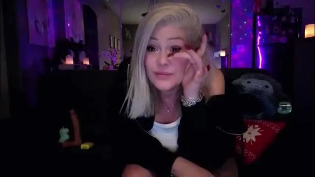 Image 11 of lexi_shocker Stream on Chaturbate on 19 days ago