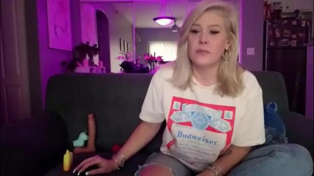 Image 3 of lexi_shocker Stream on Chaturbate on 1 day ago