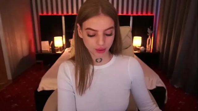 Image 2 of lexi_si Stream on Chaturbate on 1 month ago