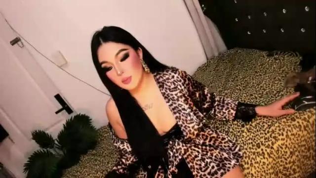 Image 6 of lexicelestine Stream on Chaturbate on 3 days ago