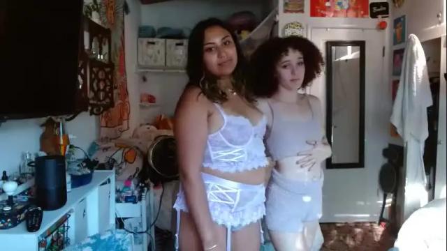 Thumbnail 3, lexichristine's Stream at Chaturbate, 20 months ago