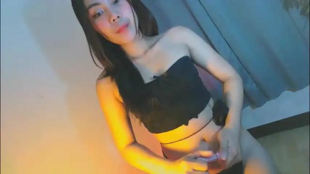 Image 12 of lexie121998 Stream on Chaturbate on 2 months ago