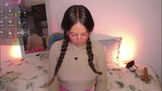 Image 11 of lexie_babe Stream on Chaturbate on 1 month ago
