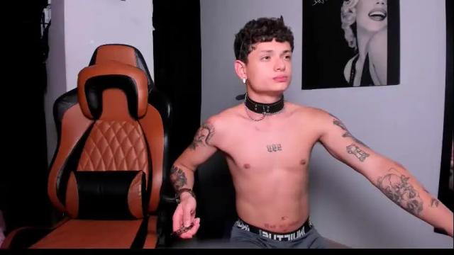 Image 8 of lexie_n_nate Stream on Chaturbate on 2 months ago