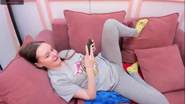 Image 3 of lexihoward Stream on Chaturbate on 26 days ago