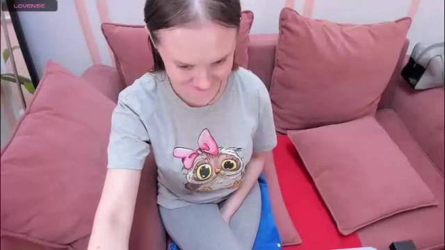Image 11 of lexihoward Stream on Chaturbate on 26 days ago