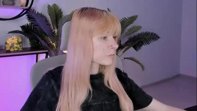 Image 8 of lexiwenford Stream on Chaturbate on 1 month ago