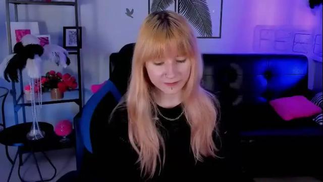 Image 7 of lexiwenford Stream on Chaturbate on 1 month ago