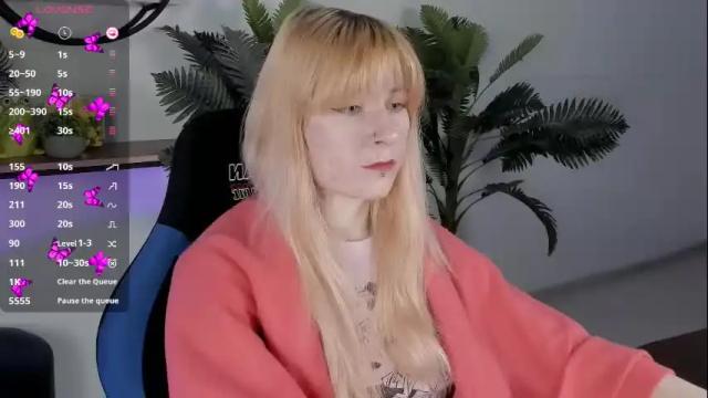 Image 11 of lexiwenford Stream on Chaturbate on 1 month ago