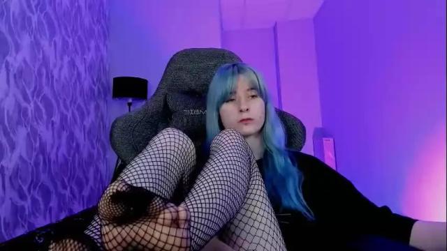 Image 4 of lexiwenford Stream on Chaturbate on 12 days ago