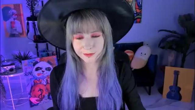 Image 11 of lexiwenford Stream on Chaturbate on 7 days ago