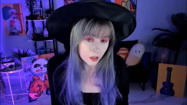 Image 7 of lexiwenford Stream on Chaturbate on 7 days ago