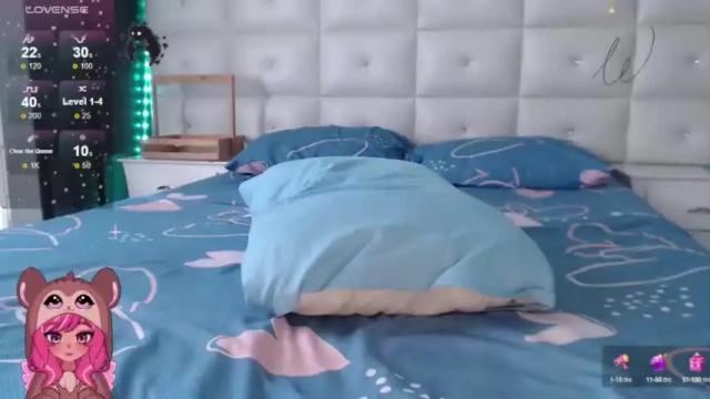 Image 10 of lexxi_ross Stream on Chaturbate on 14 months ago