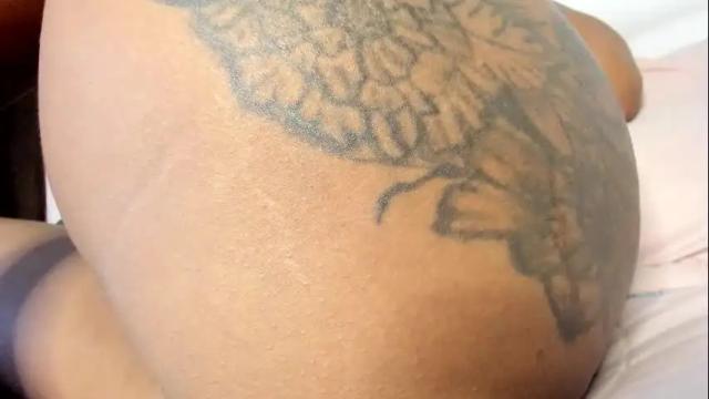 Image 11 of lexxi_ross Stream on Chaturbate on 1 month ago