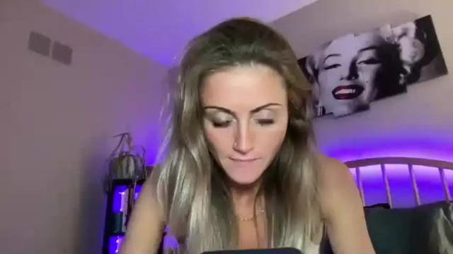Image 2 of lexxximarie23 Stream on Chaturbate on 20 months ago