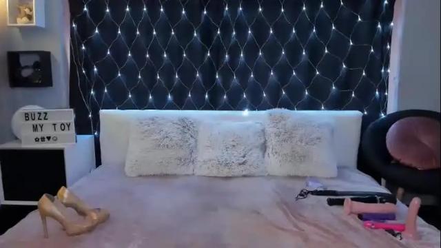 Image 7 of lexxxysky Stream on Chaturbate on 1 month ago