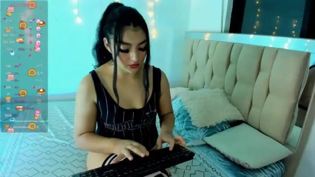 Image 8 of lexy_gomez Stream on Chaturbate on 14 months ago