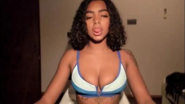 Image 2 of lexy_squirt_queen Stream on Chaturbate on 28 days ago