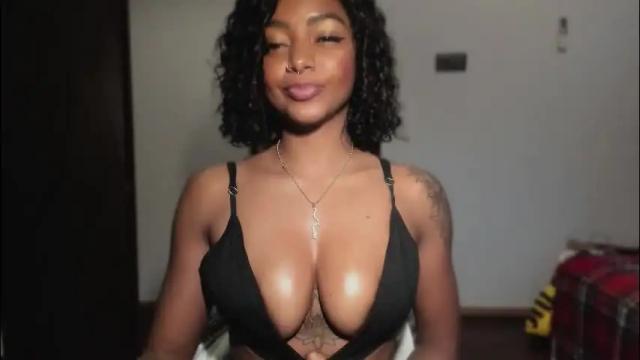 Image 4 of lexy_squirt_queen Stream on Chaturbate on 11 days ago