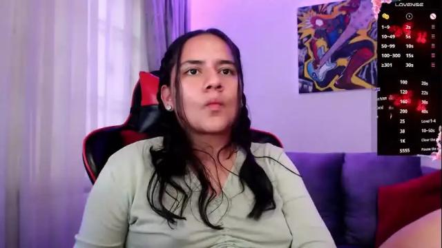 Image 4 of lexydavis Stream on Chaturbate on 1 month ago