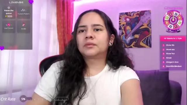 Image 2 of lexydavis Stream on Chaturbate on 5 days ago