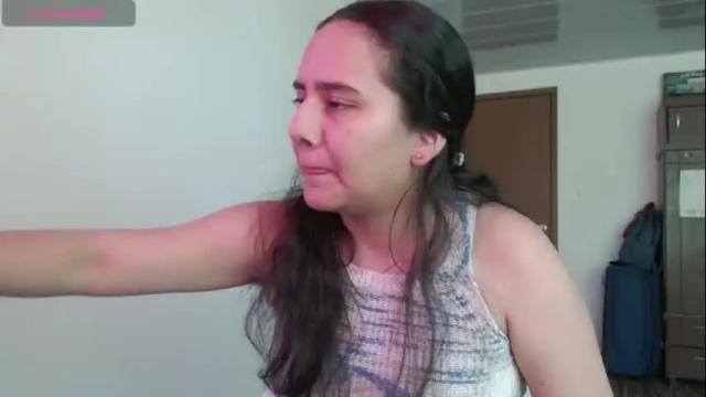 Image 4 of lexydavis Stream on Chaturbate on 13 hours ago