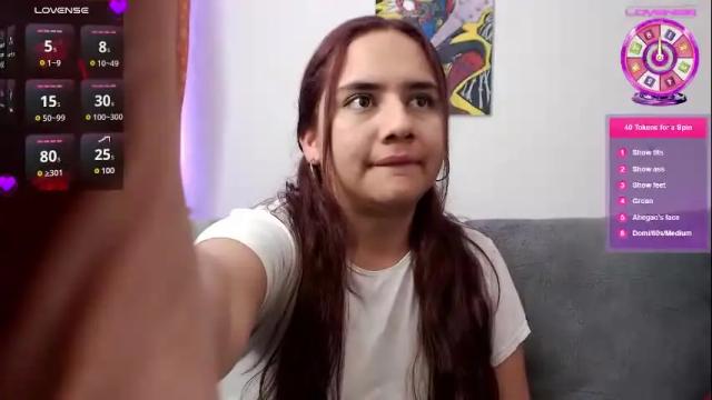 Image 3 of lexydavis Stream on Chaturbate on 3 months ago