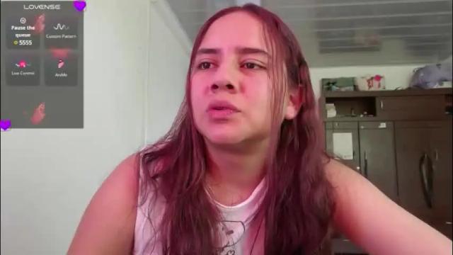 Image 10 of lexydavis Stream on Chaturbate on 3 months ago