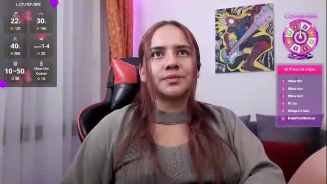 Image 2 of lexydavis Stream on Chaturbate on 2 months ago